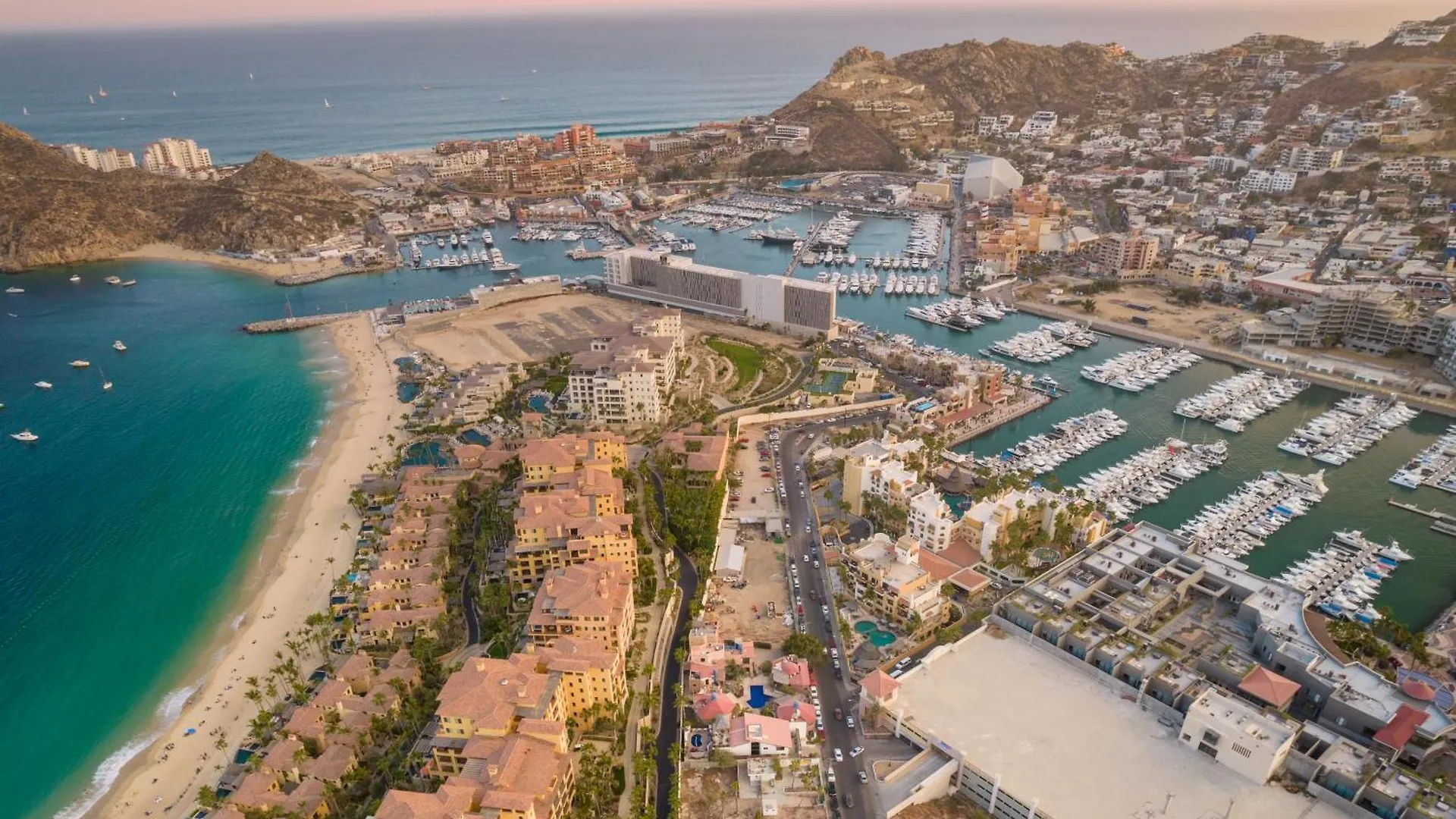 Cabo'S Hidden Gem! Steps To The Marina Or Beach Cabo San Lucas 0*,